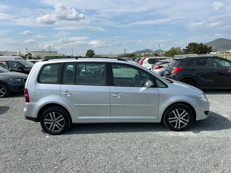 Volkswagen Touran (KATO НОВА)^(МЕТАН) Image 4